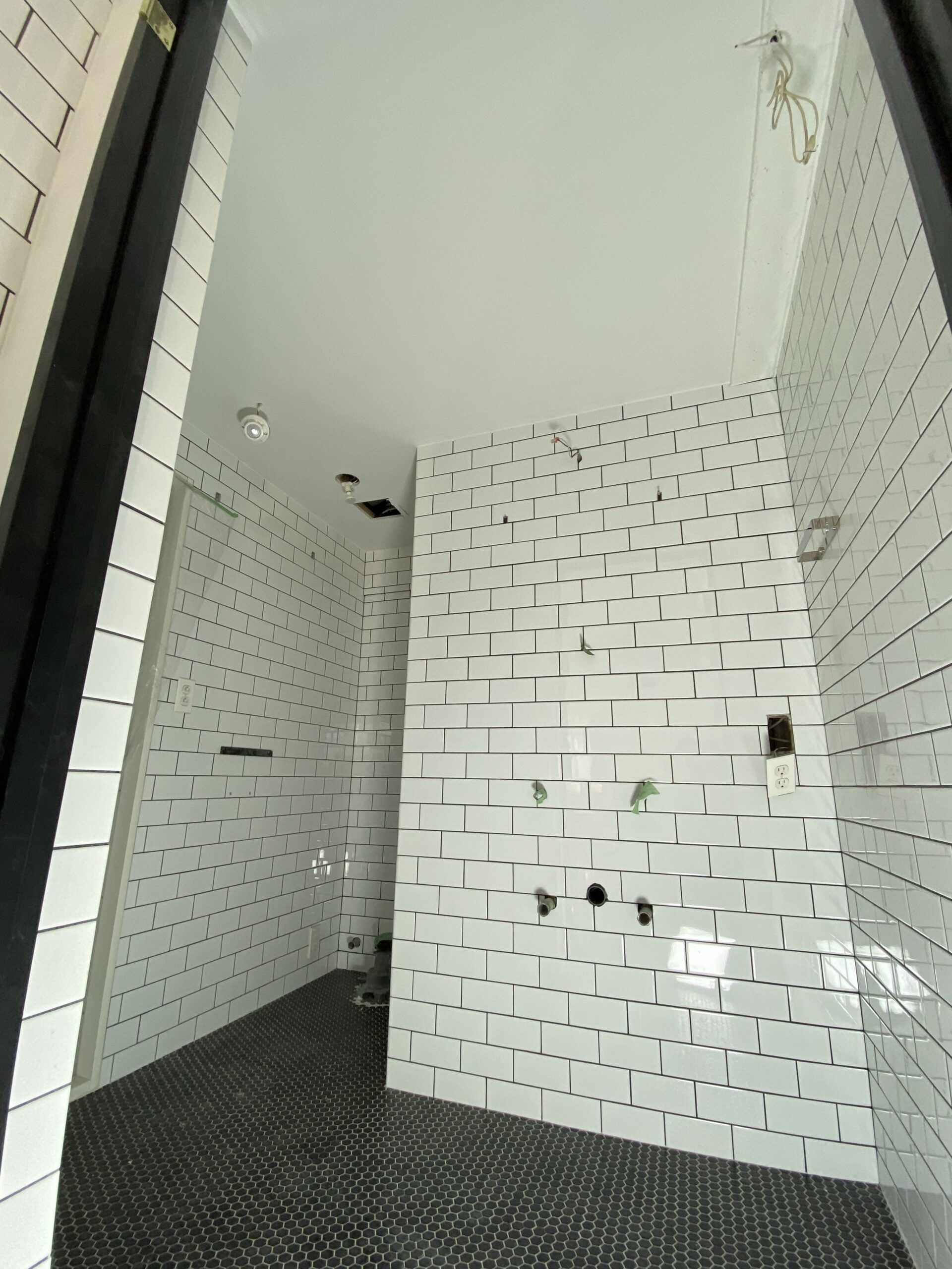 【習志野周辺で外壁・内装・屋根塗装をお考えの方はsasakifactoryへ！】内装塗装編