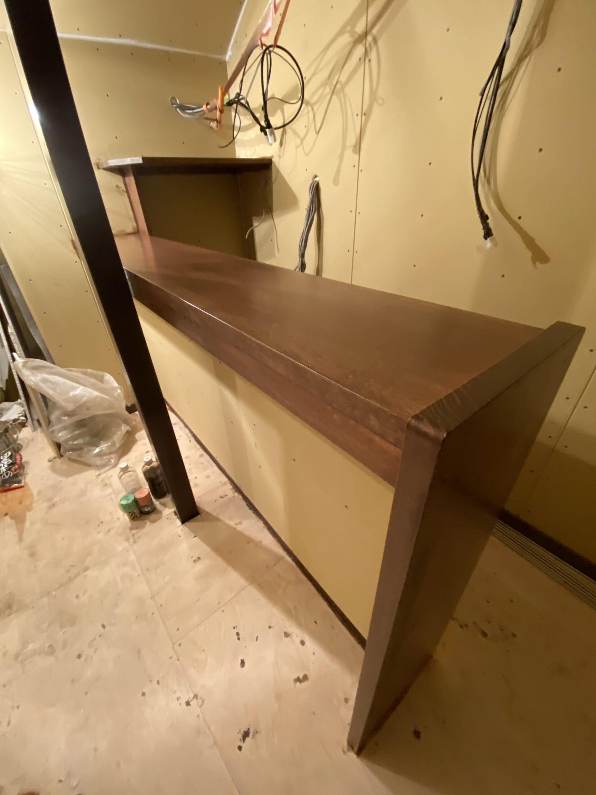 習志野周辺で外壁・内装・屋根塗装をお考えの方はsasakifactoryへ！】内部塗装編